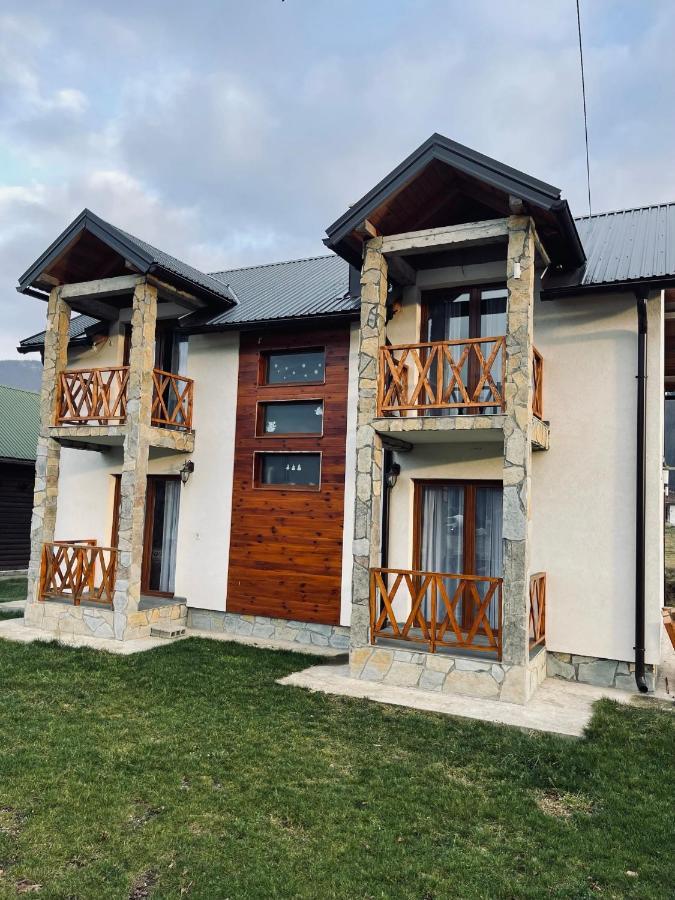 Chalet Montenegrina With Jacuzzi 科拉欣 外观 照片